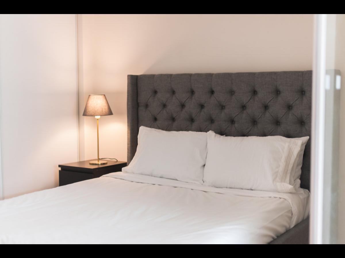N2N Suites - Downtown Lake & City View Apartments Toronto Esterno foto